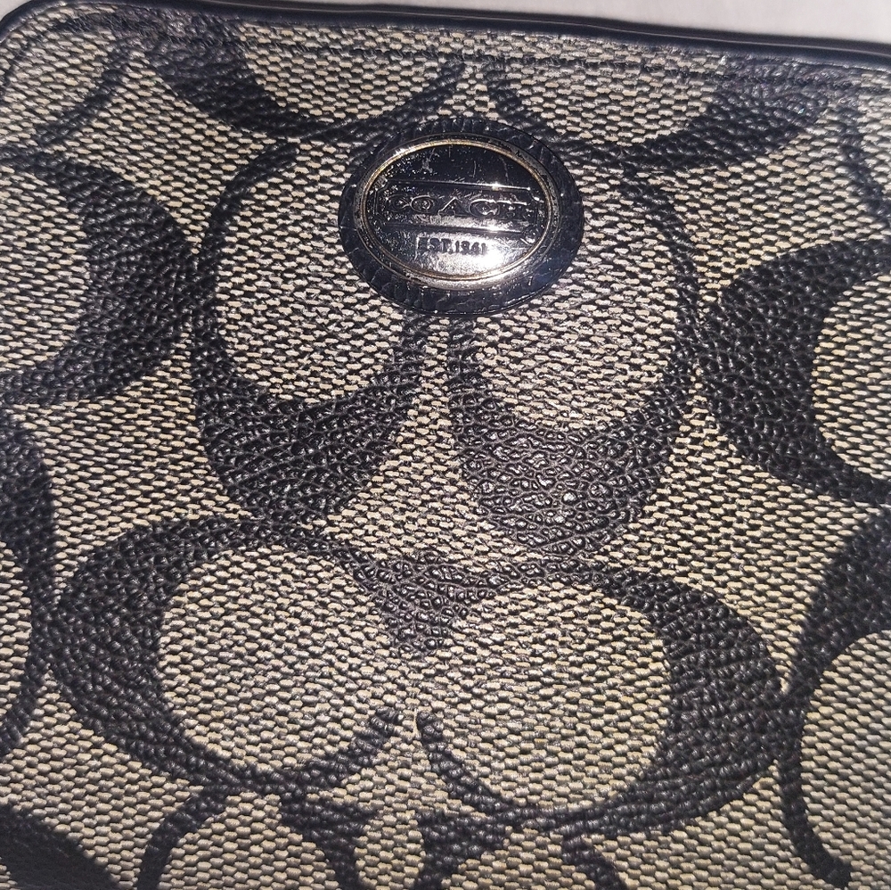 Coach small bidford wallet black signature jacquard canvas silver hardware origi